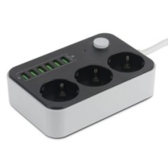 Mehrfachsteckdose mit versteckter HD-Kamera und WLAN-Zugriff